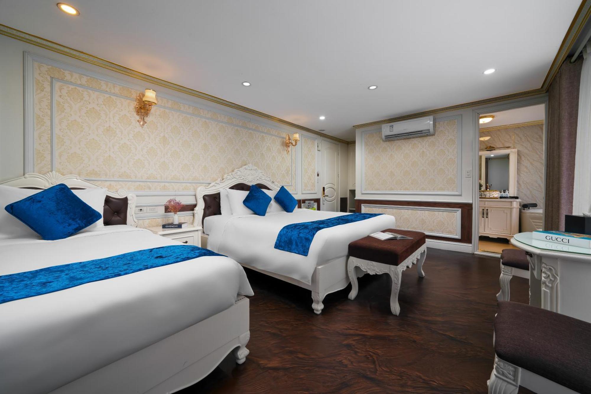 Halong Aquamarine Royal Cruise Hotel Hạ Long Ngoại thất bức ảnh